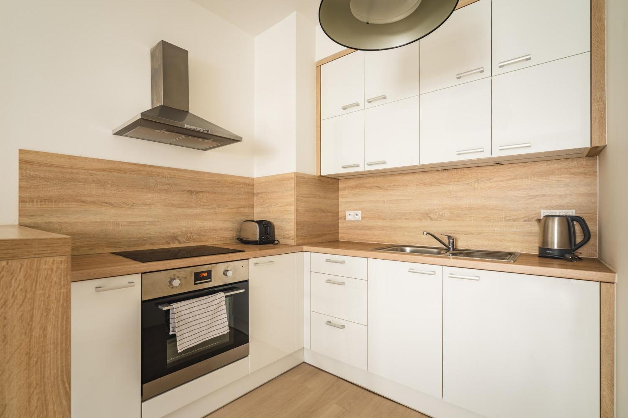 Charming & Cozy Ambiente Apartments براتسيلافا المظهر الخارجي الصورة