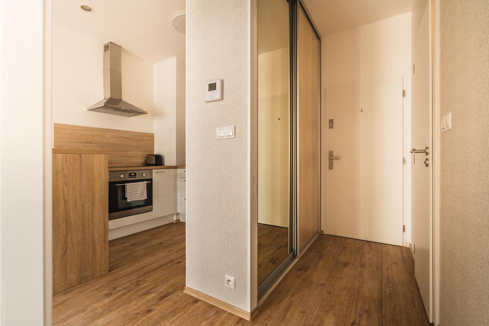 Charming & Cozy Ambiente Apartments براتسيلافا المظهر الخارجي الصورة