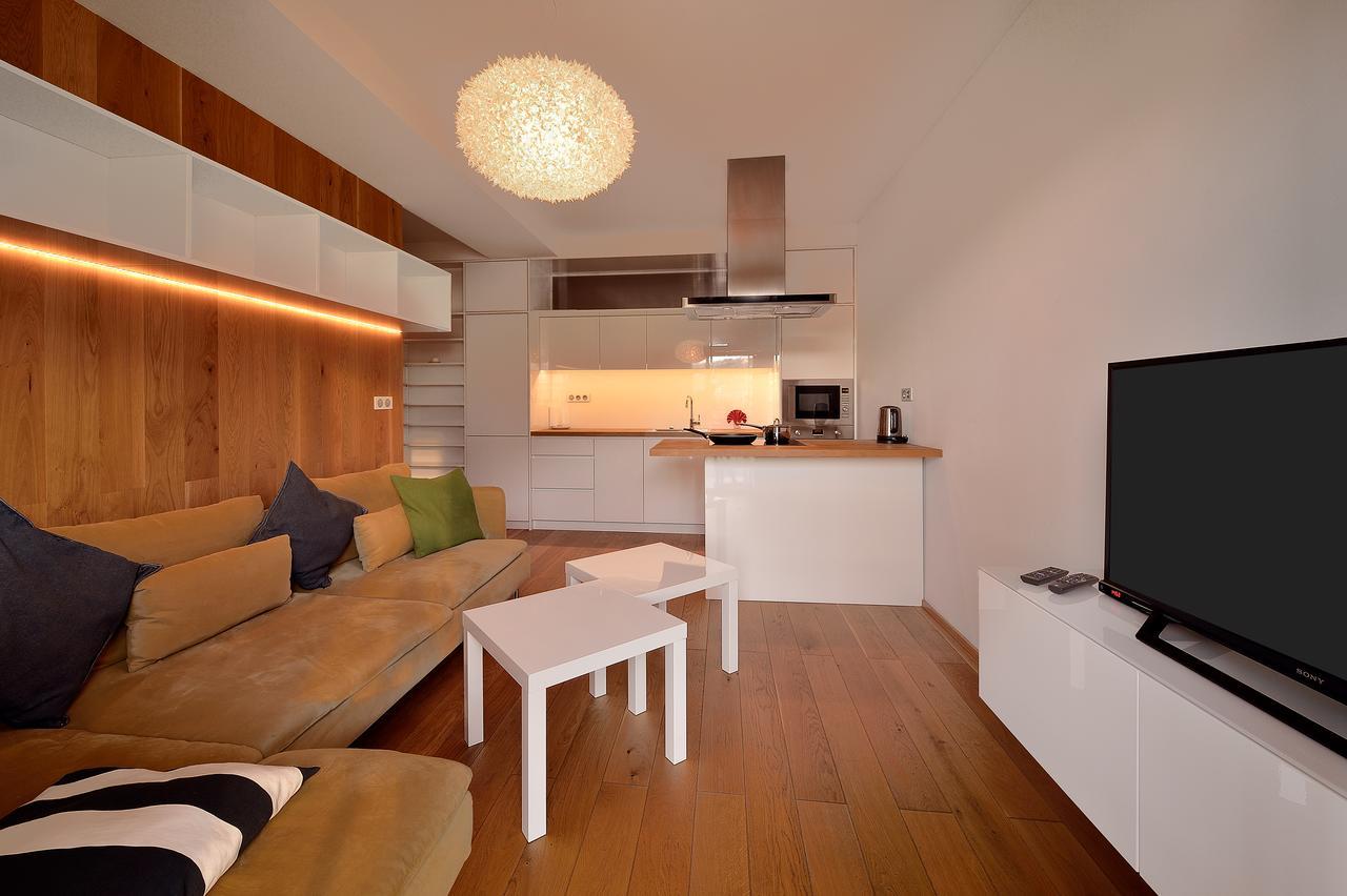 Charming & Cozy Ambiente Apartments براتسيلافا المظهر الخارجي الصورة