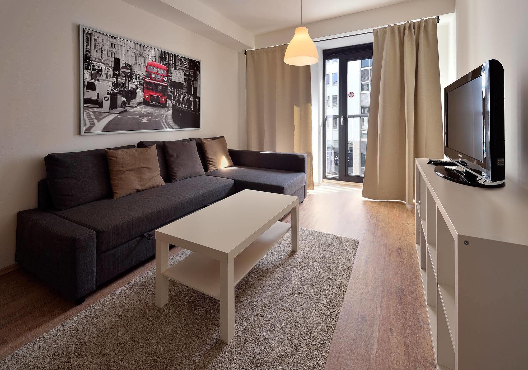 Charming & Cozy Ambiente Apartments براتسيلافا المظهر الخارجي الصورة