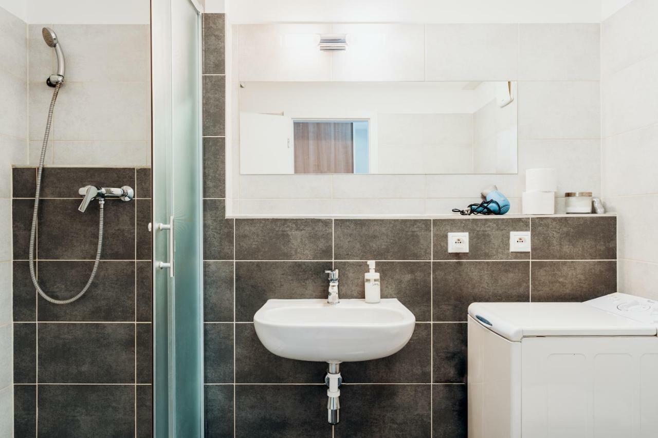 Charming & Cozy Ambiente Apartments براتسيلافا المظهر الخارجي الصورة