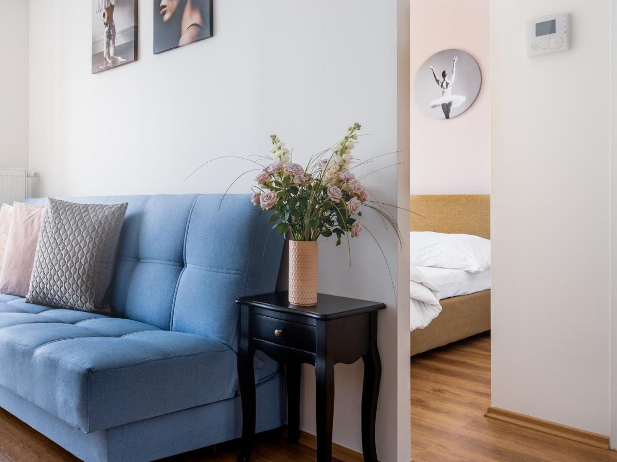 Charming & Cozy Ambiente Apartments براتسيلافا المظهر الخارجي الصورة